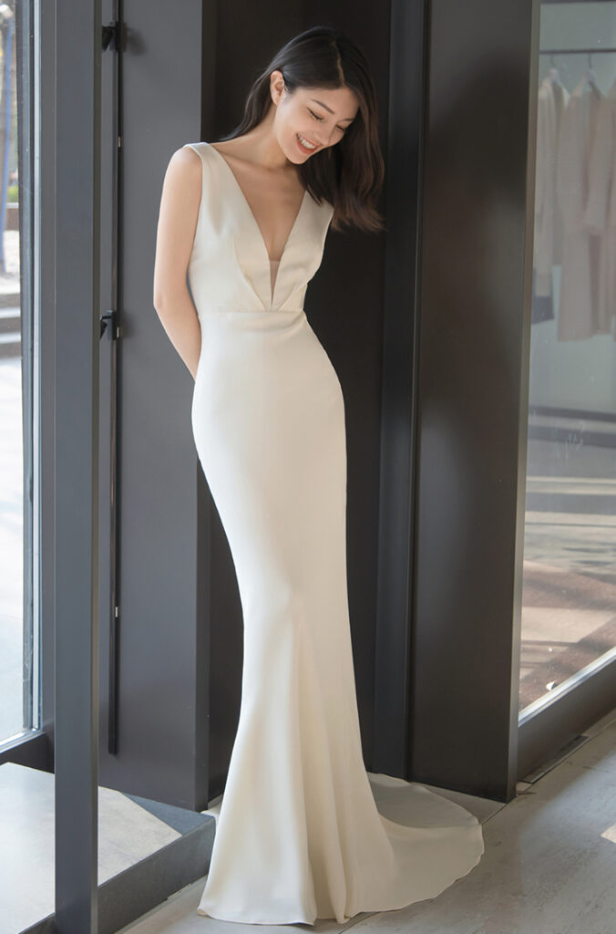 váy cưới minimalist