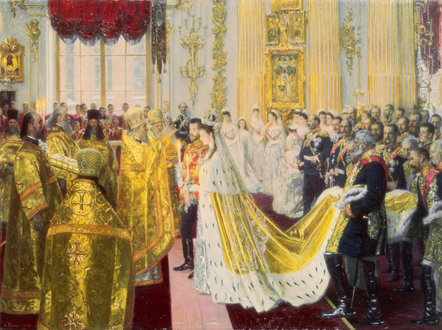 Chuyện chiếc váy cưới 30kg khiến cô dâu gục ngã trong ngày trọng đại cùng những quy tắc khắt khe của Hoàng gia lớn nhất nhì thế giới - Ảnh 8.